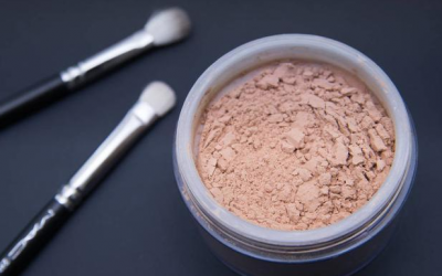 粉餅和散粉的區(qū)別是什么？